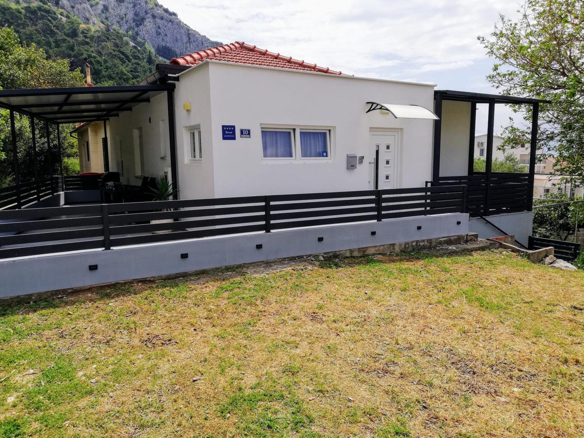 Apartment Nino Gradac  Exterior photo